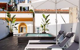 Lujoso Apartamento Con Piscina Compartida 1